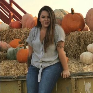 Meet your Posher, Arianna